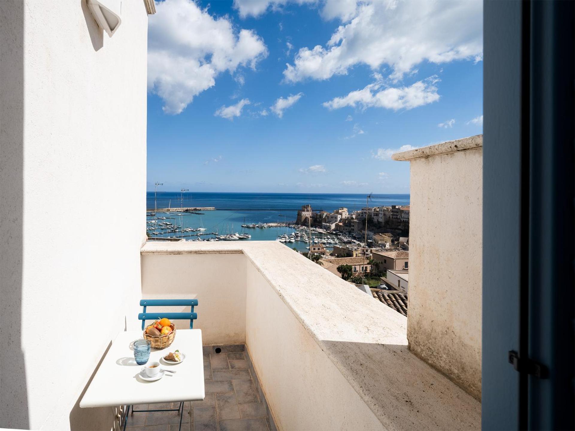 Tannur B&B カステッランマーレ・デル・ゴルフォ エクステリア 写真